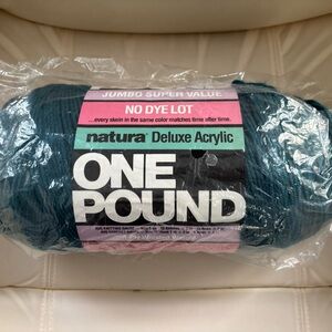 NATURA Deluxe Acrylic-One Pound  Teal   4-ply worsted 1.24